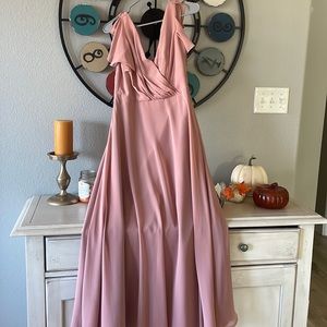 DAVIDS BRIDAL BRIDESMAID DRESS